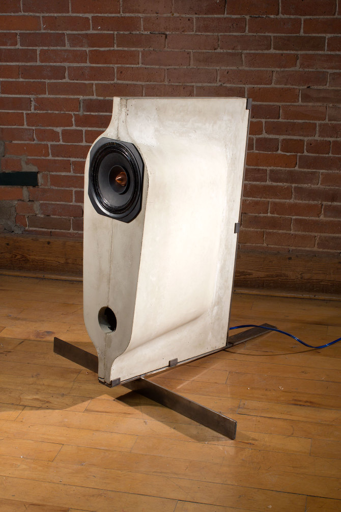 Pin van SoundBlab op Concrete Speakers Luidspreker, Design